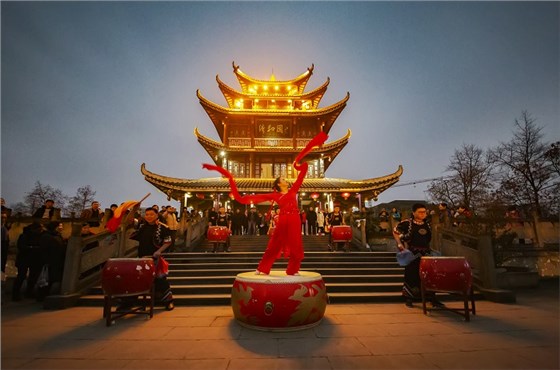 越&ldquo;夜&rdquo;越精彩 夜游文旅演藝賦能城鎮(zhèn)夜經(jīng)濟(jì)-6