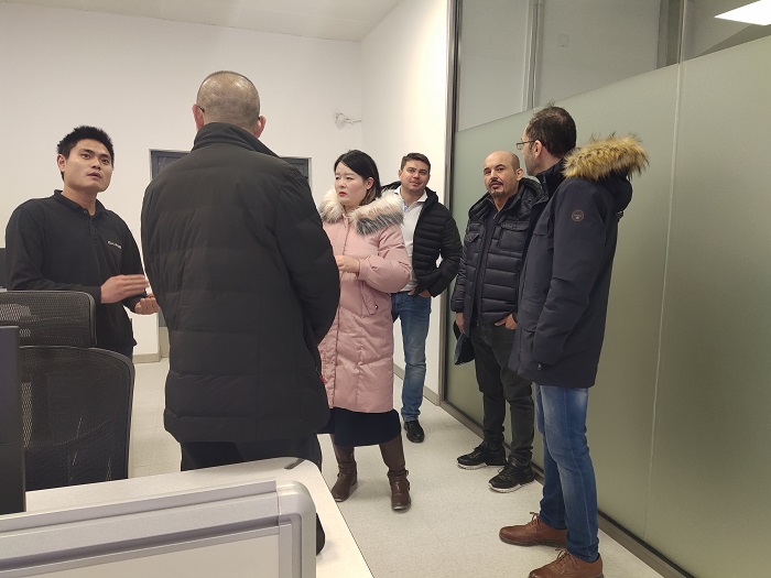 外賓來訪上海項(xiàng)目部