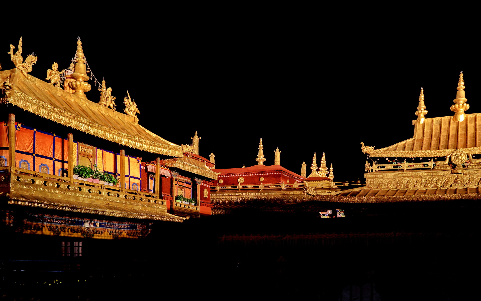 城市亮化工程施工需要什么資質(zhì)